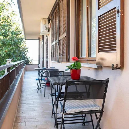 Apartmán Casa Lugana 9 - Monolocale Con Piscina Fronte *